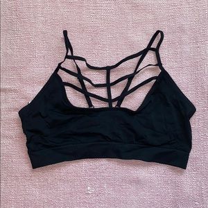 Victoria’s Secret cage light support sports bra